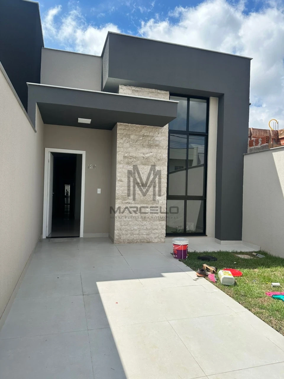 Imagens do imóveis Casa nova à venda