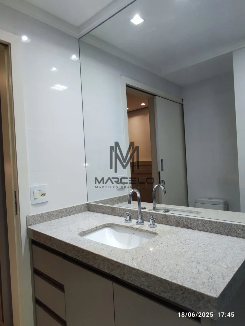 Imagens do imóveis Apartamento À Venda Condomínio Residencial Maison Monet Cambé