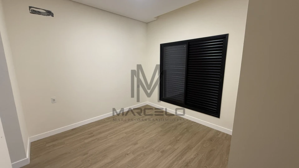 Imagens do imóveis Casa Em Condomínio À Venda Condomínio Parque Taua Araçari Londrina