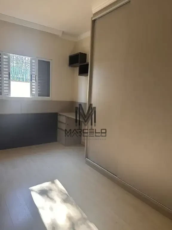 Imagens do imóveis Casa Em Condomínio Á Venda Condomínio Royal Forest Londrina