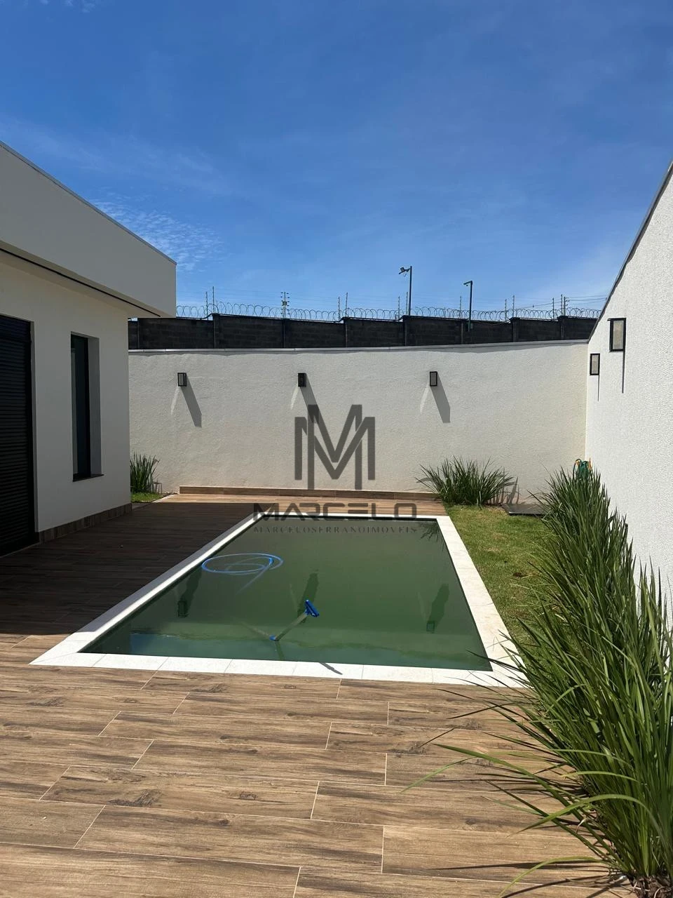 Imagens do imóveis Casa Em Condomínio À Venda Condomínio Bella Vitta Londrina