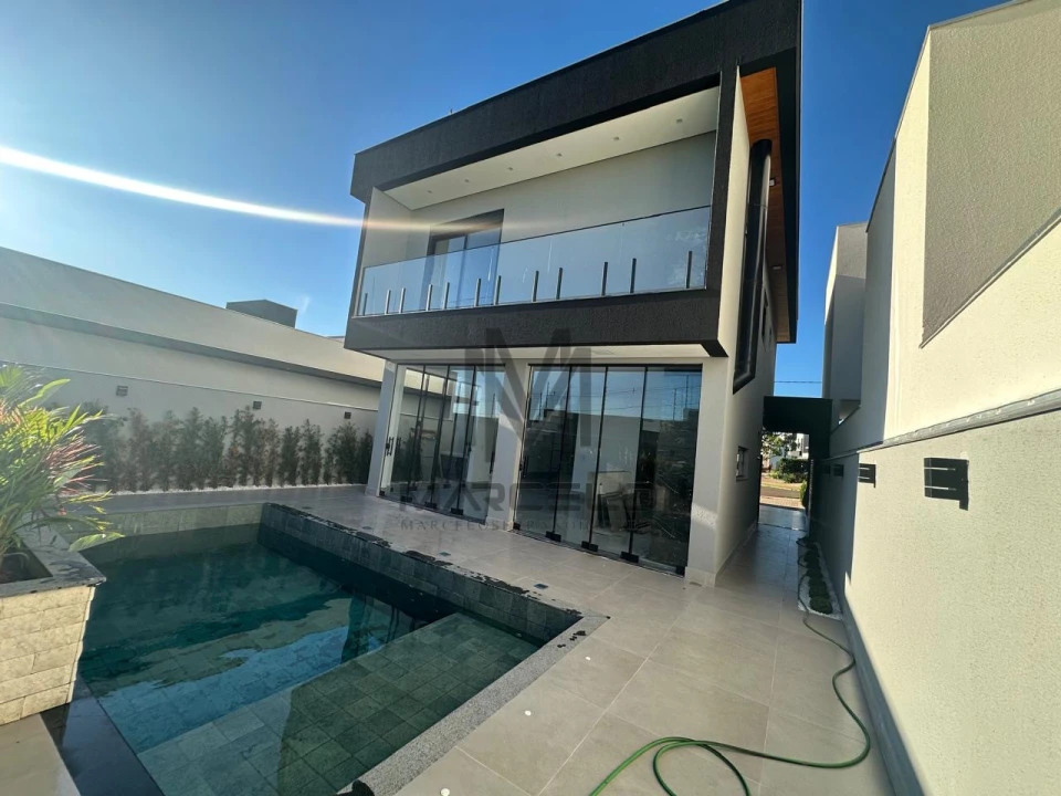 Imagens do imóveis Casa Em Condomínio Á Venda Condomínio Parque Taua Araçari Londrina