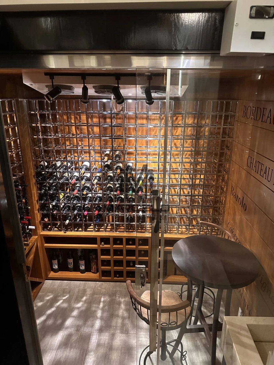 Imagens do imóveis Casa Em Condomínio À Venda Condomínio Royal Forest Londrina