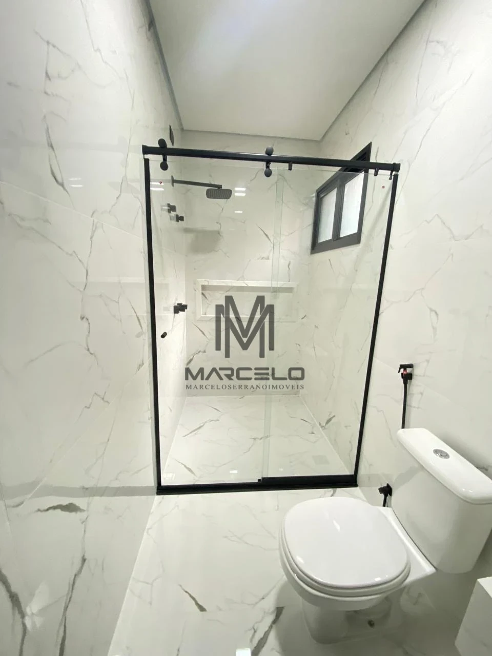 Imagens do imóveis Casa Em Condomínio À Venda Condomínio Bella Vitta Londrina