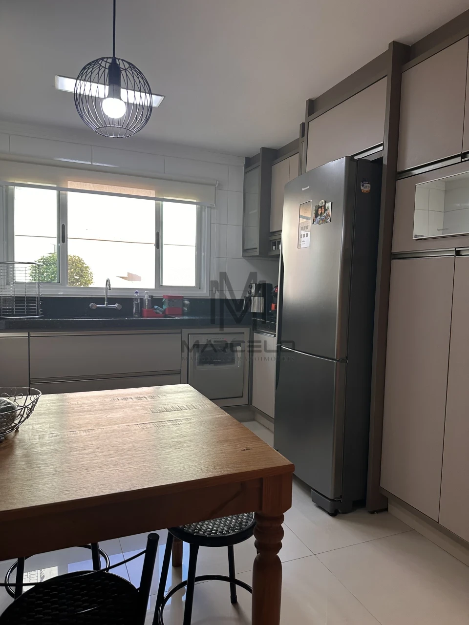 Imagens do imóveis Casa Em Condomínio À Venda Condomínio Royal Forest Londrina