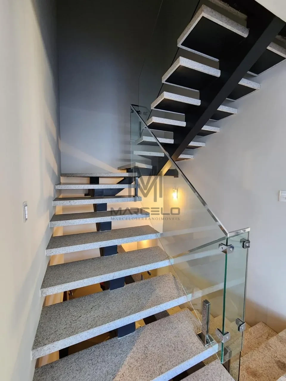 Imagens do imóveis Casa Em Condomínio À Venda Condomínio Royal Park Londrina