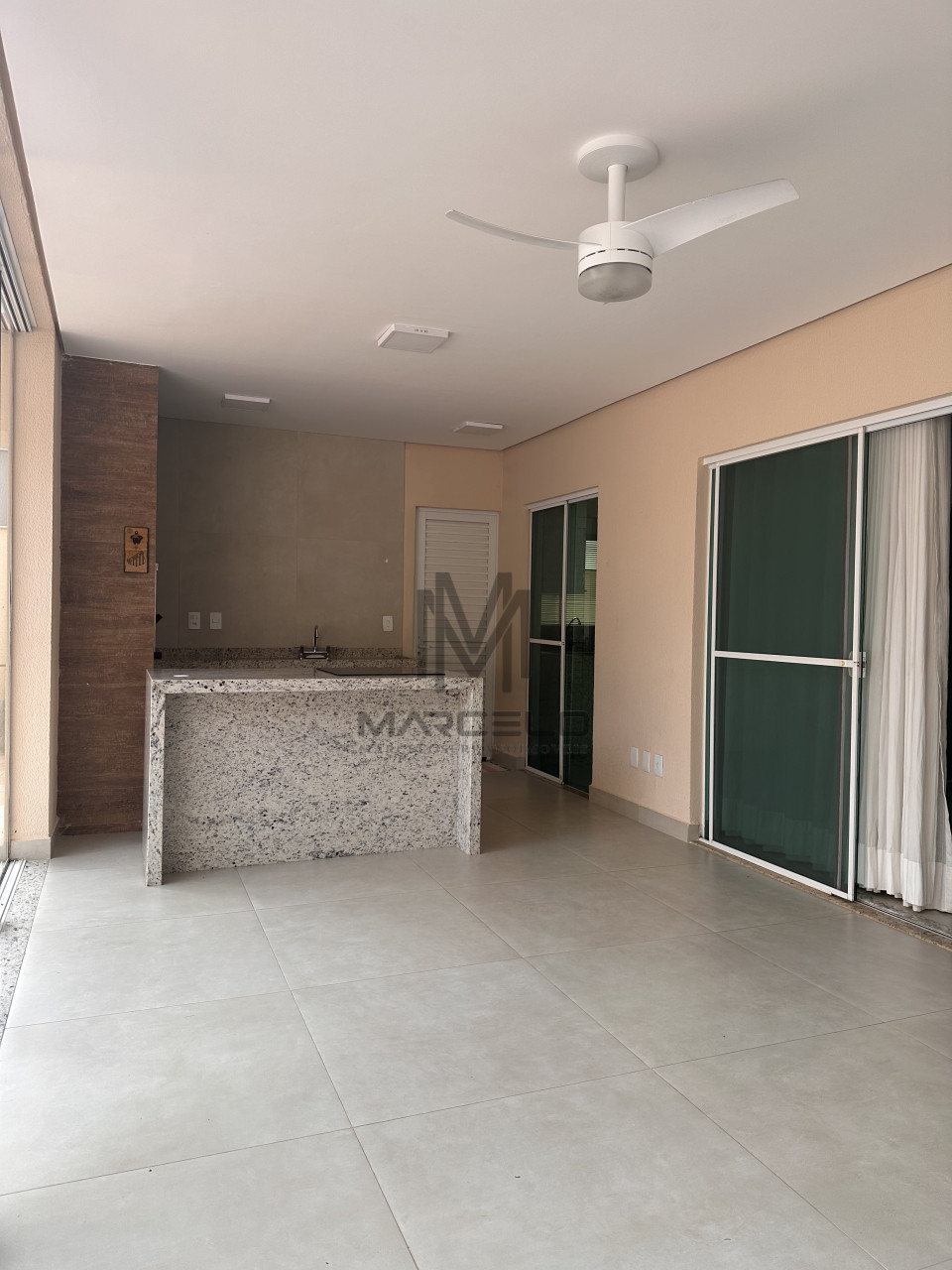 Imagens do imóveis Casa Em Condomínio Á Venda Condomínio Royal Forest Londrina