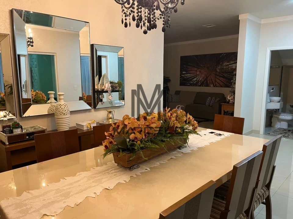 Imagens do imóveis Casa a venda de alto padrão