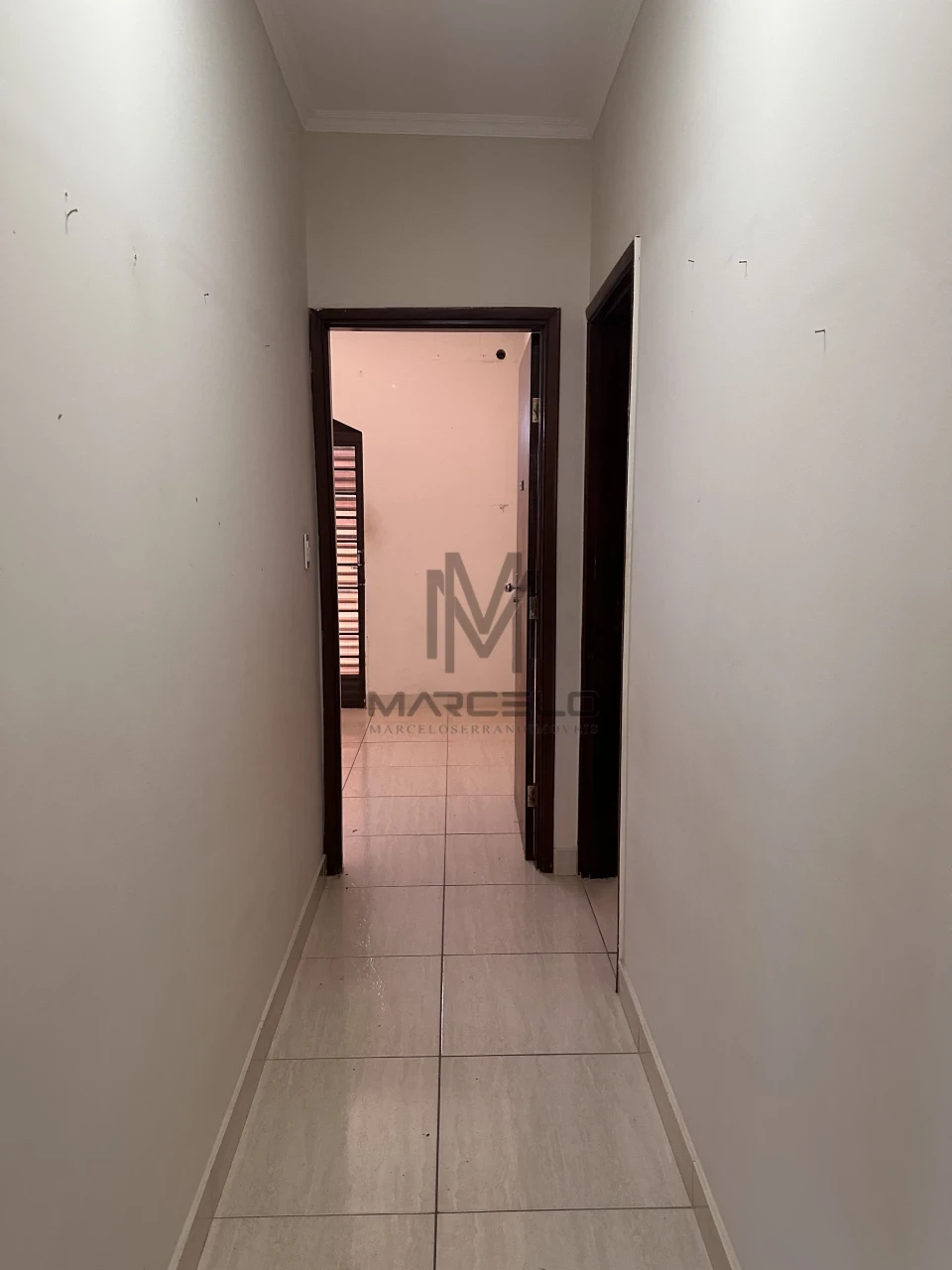 Imagens do imóveis Casa com 4 quartos à venda na Rua Chile, Centro, Londrina