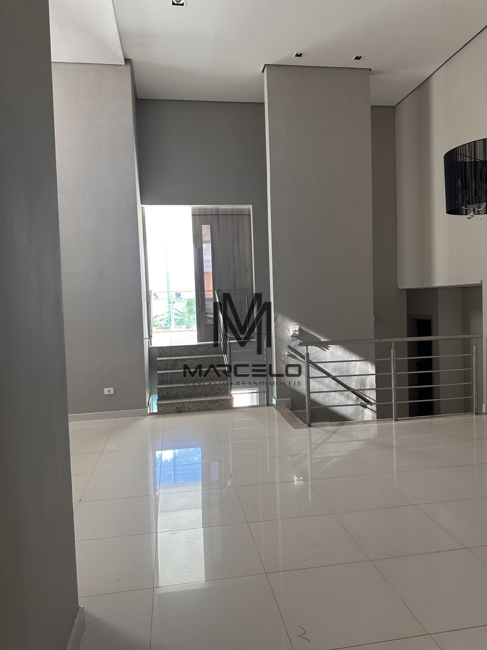 Imagens do imóveis Casa Em Condomínio Para Alugar Condomínio Sun Lake Londrina