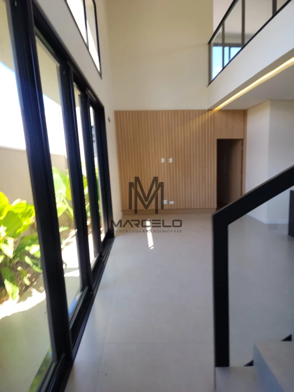 Imagens do imóveis Casa Em Condomínio À Venda Condomínio Parque Tauá Araçari Londrina