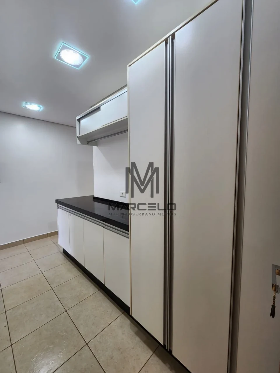 Casa Em Condomínio À Venda E Locação Condomínio Royal Forest Londrina