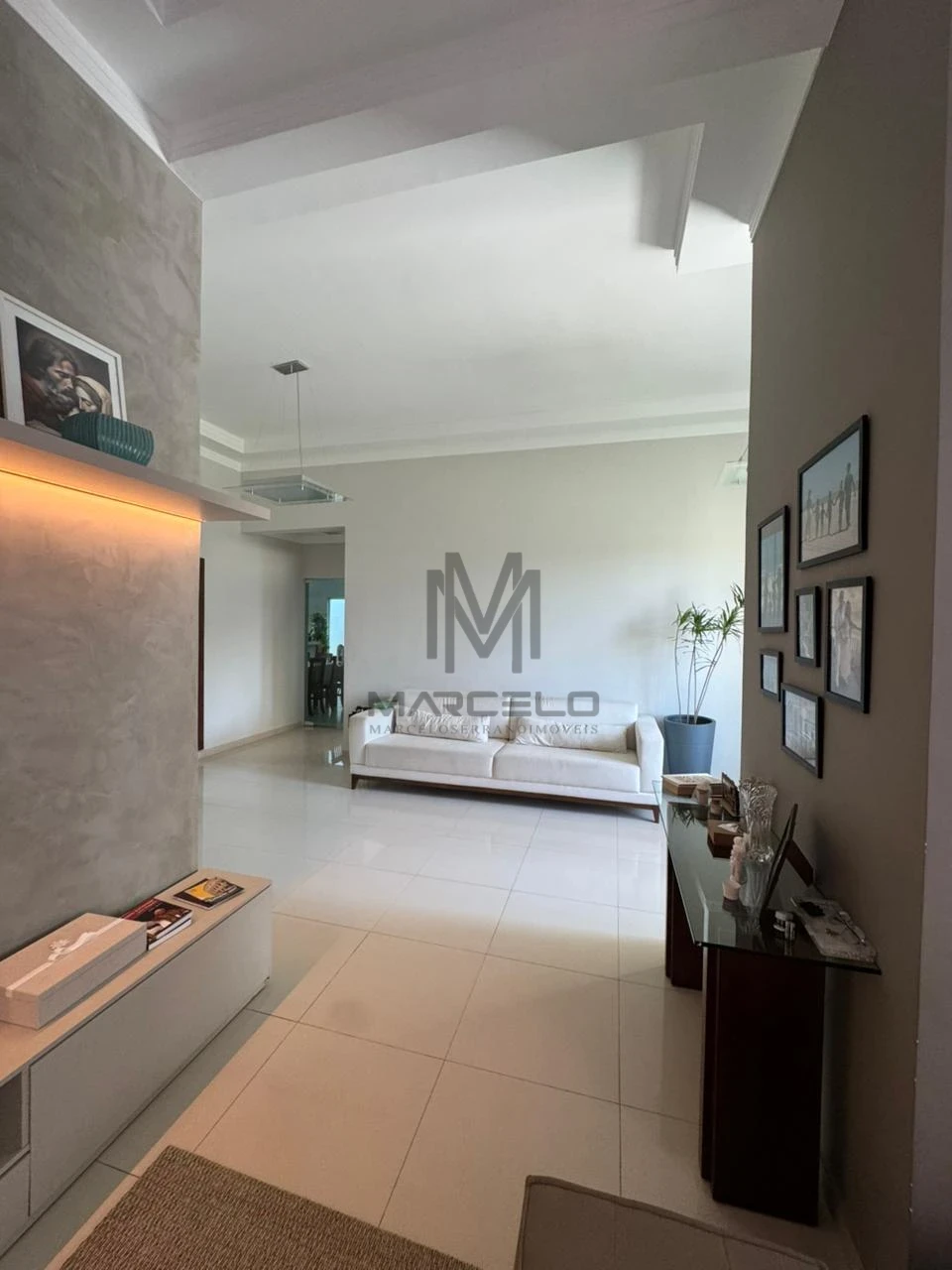 Imagens do imóveis Casa Em Condomínio Para Alugar Condomínio Sun Lake Londrina
