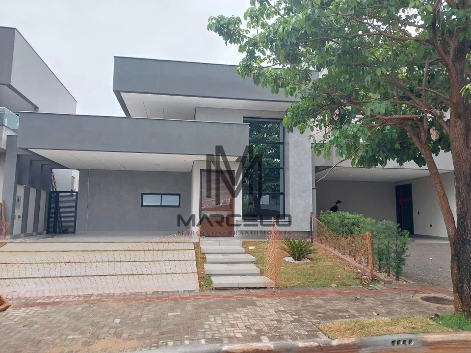 Imagens do imóveis Casa Em Condomínio à Venda Condomínio Parque Tauá Araçari Londrina