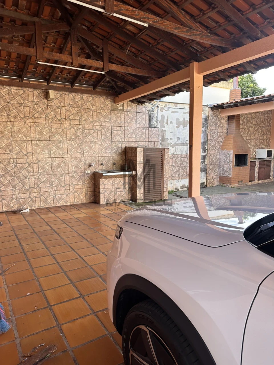 Imagens do imóveis Casa com 4 quartos à venda na Rua Chile, Centro, Londrina