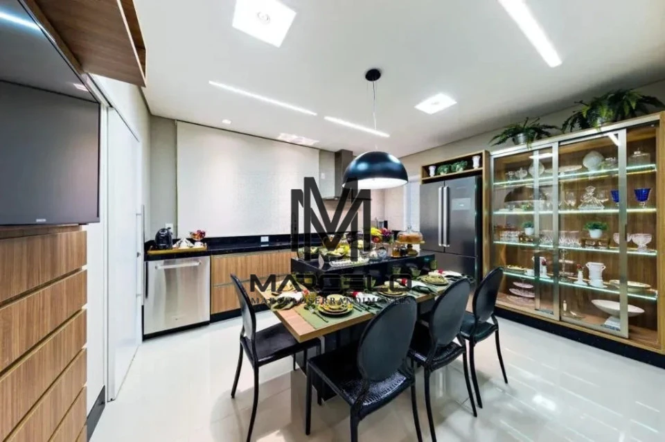 Imagens do imóveis Casa Em Condomínio À Venda Condomínio Royal Forest Londrina