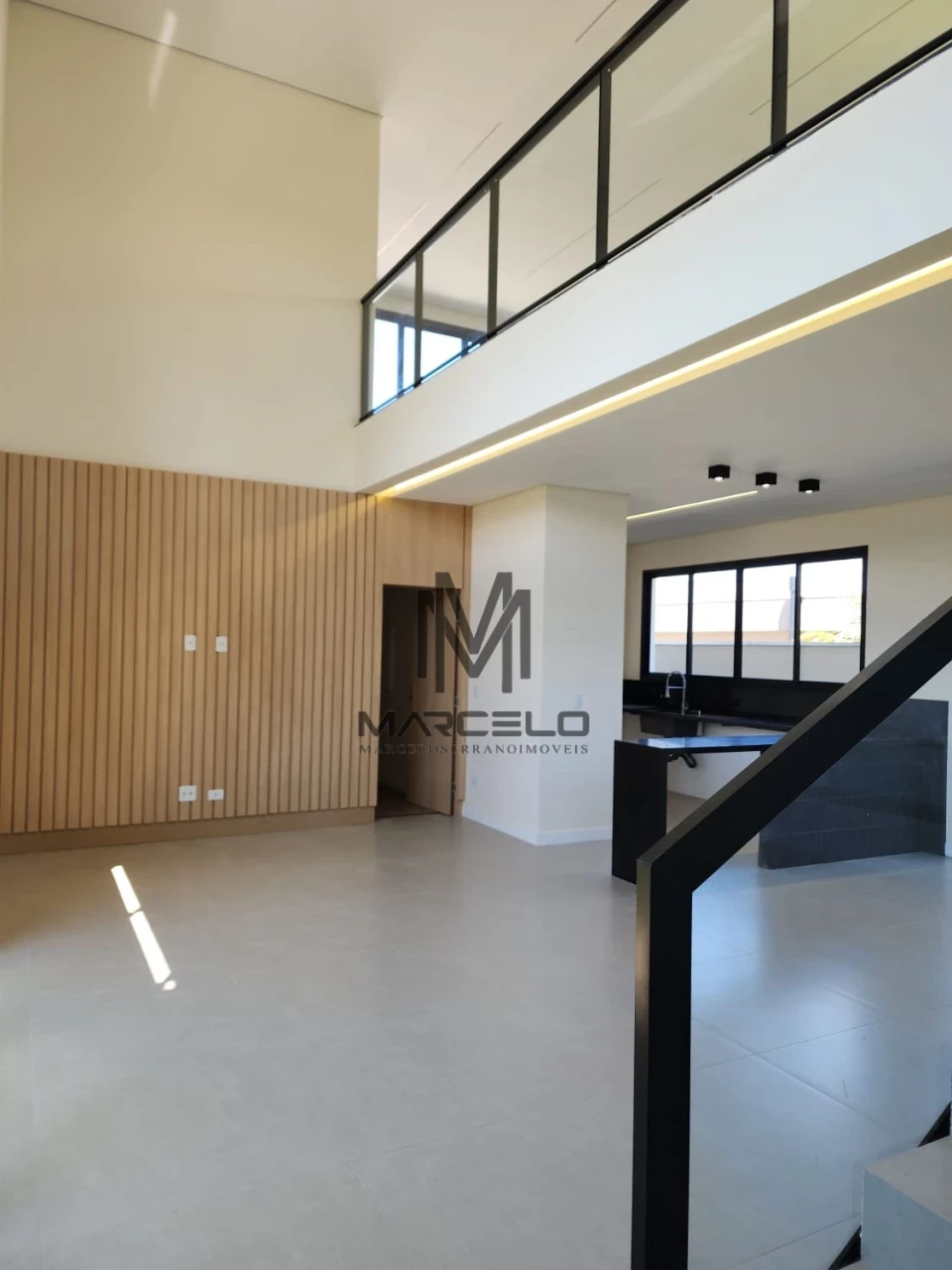 Imagens do imóveis Casa Em Condomínio À Venda Condomínio Parque Tauá Araçari Londrina