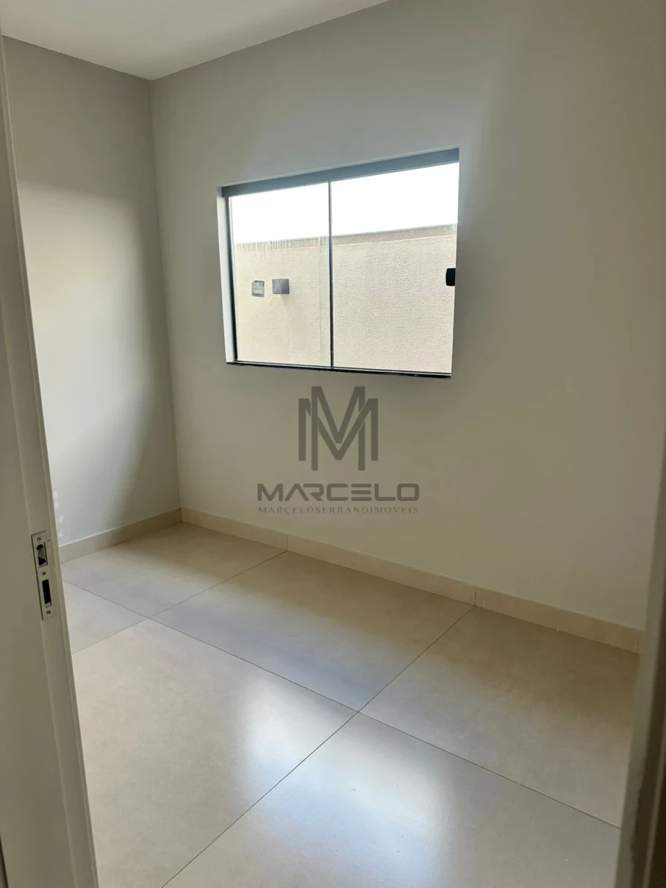 Imagens do imóveis Casa nova à venda