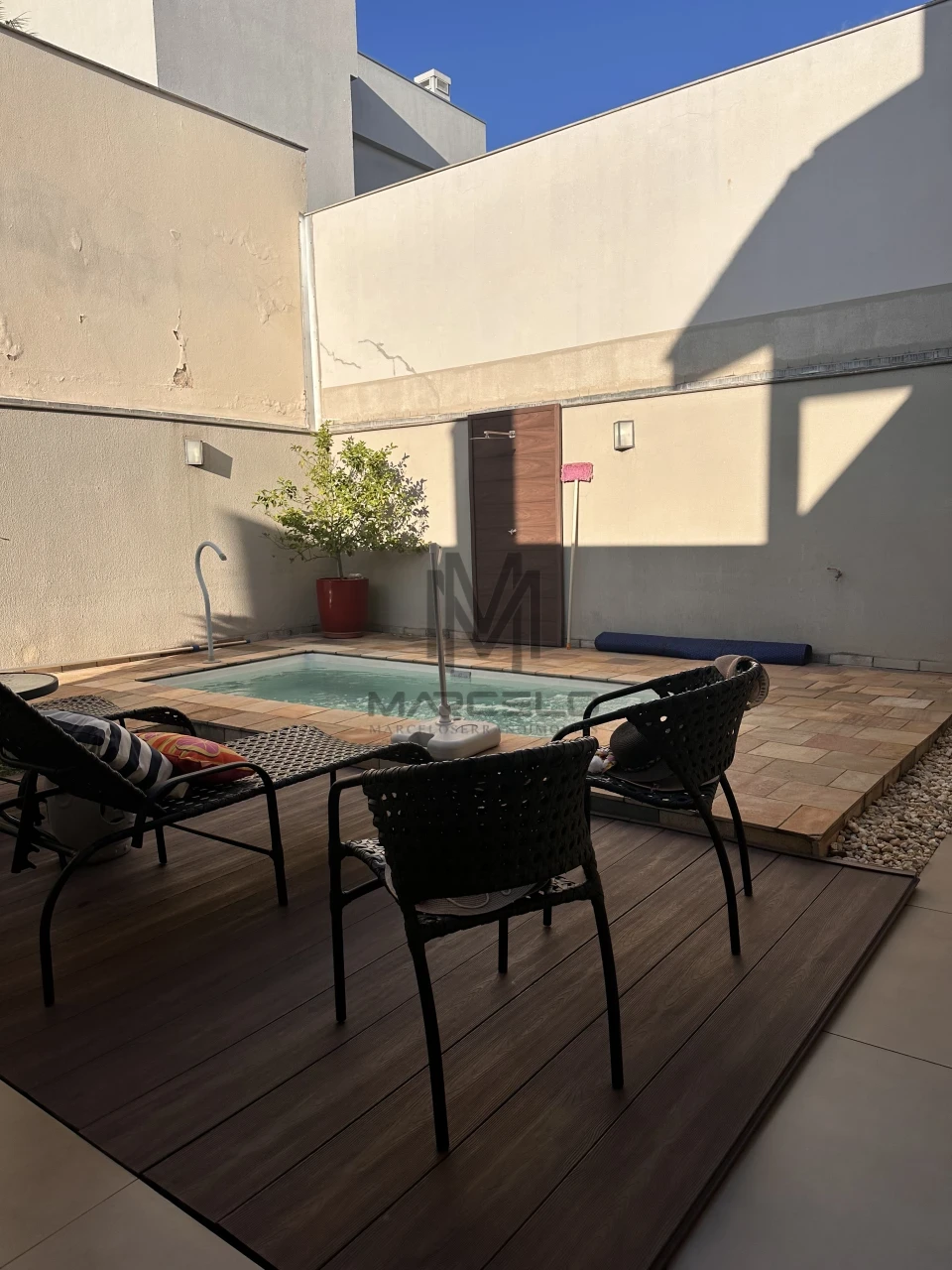 Imagens do imóveis Casa Em Condomínio À Venda Condomínio Royal Forest Londrina