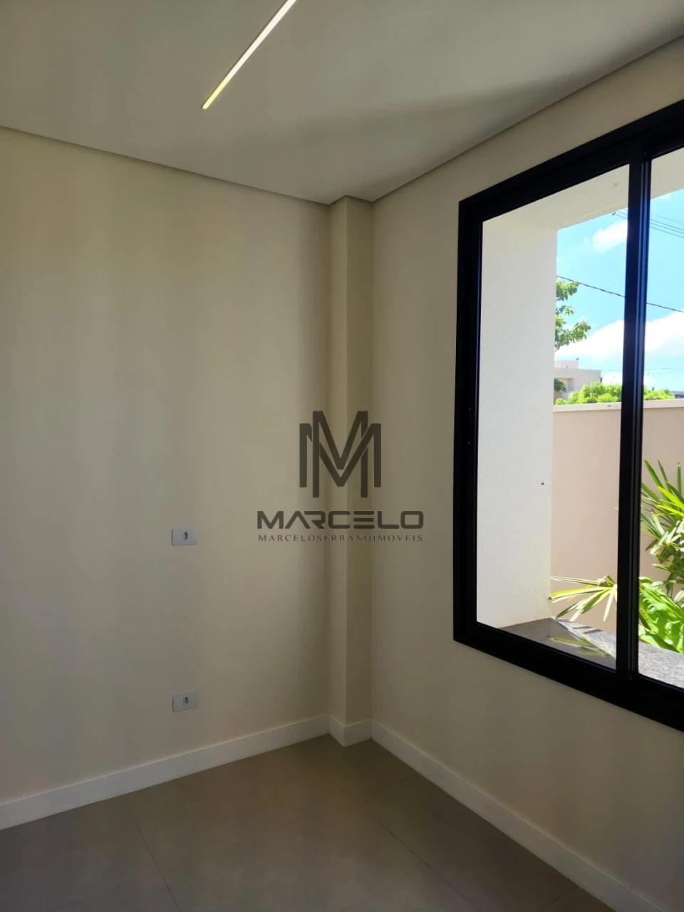 Imagens do imóveis Casa Em Condomínio À Venda Condomínio Parque Tauá Araçari Londrina