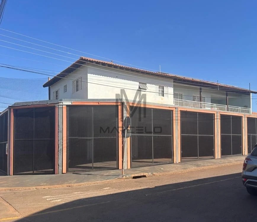Imagens do imóveis Sobre comercial à venda com 485m2 útil.