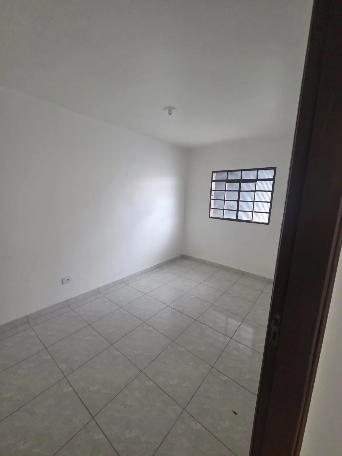 Imagens do imóveis CASA DE FUNDO JARDIM PRIMAVERA