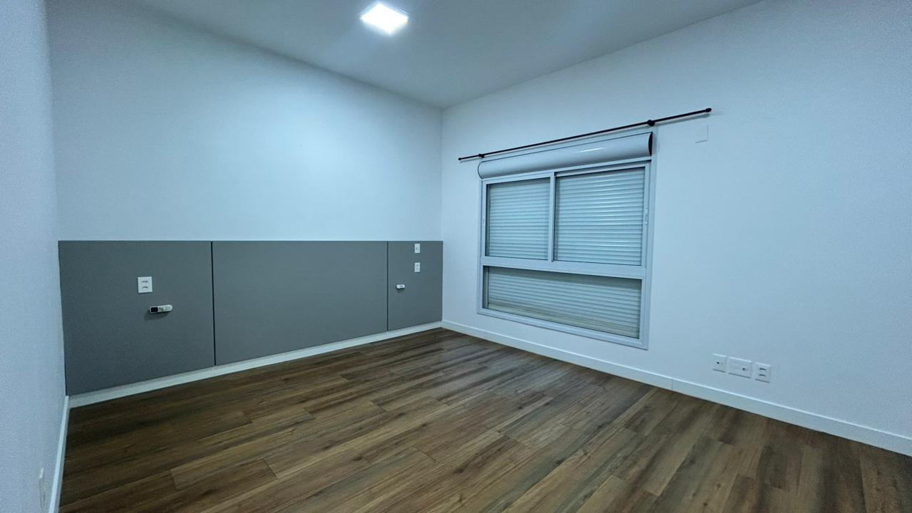 Imagens do imóveis APARTAMENTO LOCAÇÃO  CASA VERSAGE