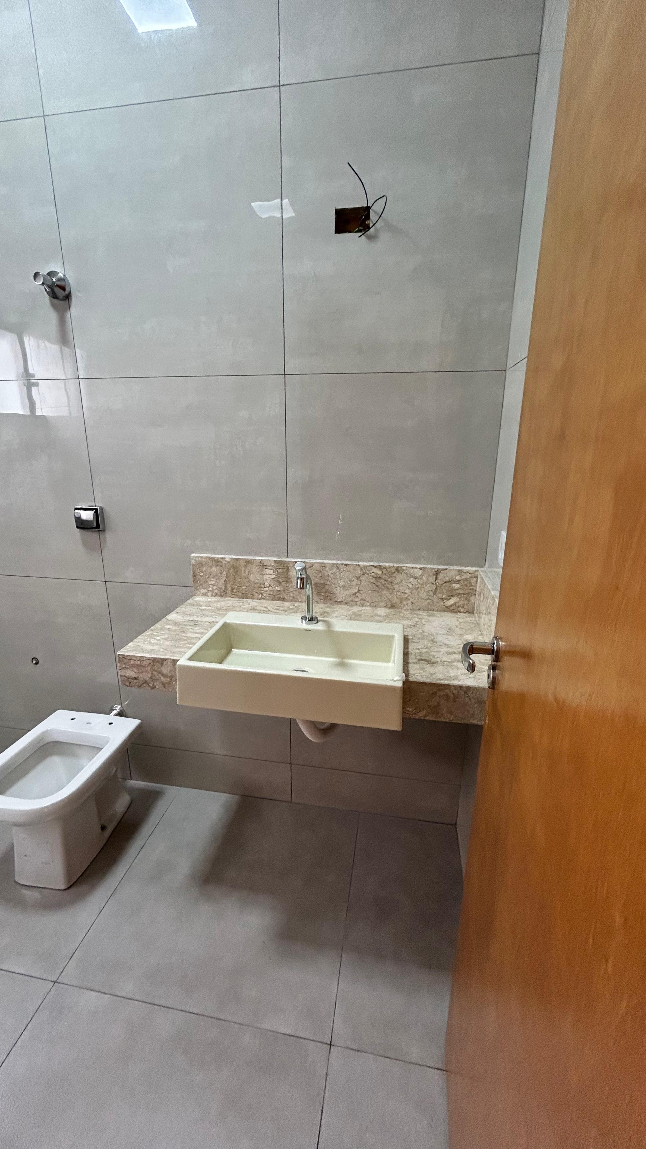 Imagens do imóveis CASA NOVO HORIZONTE