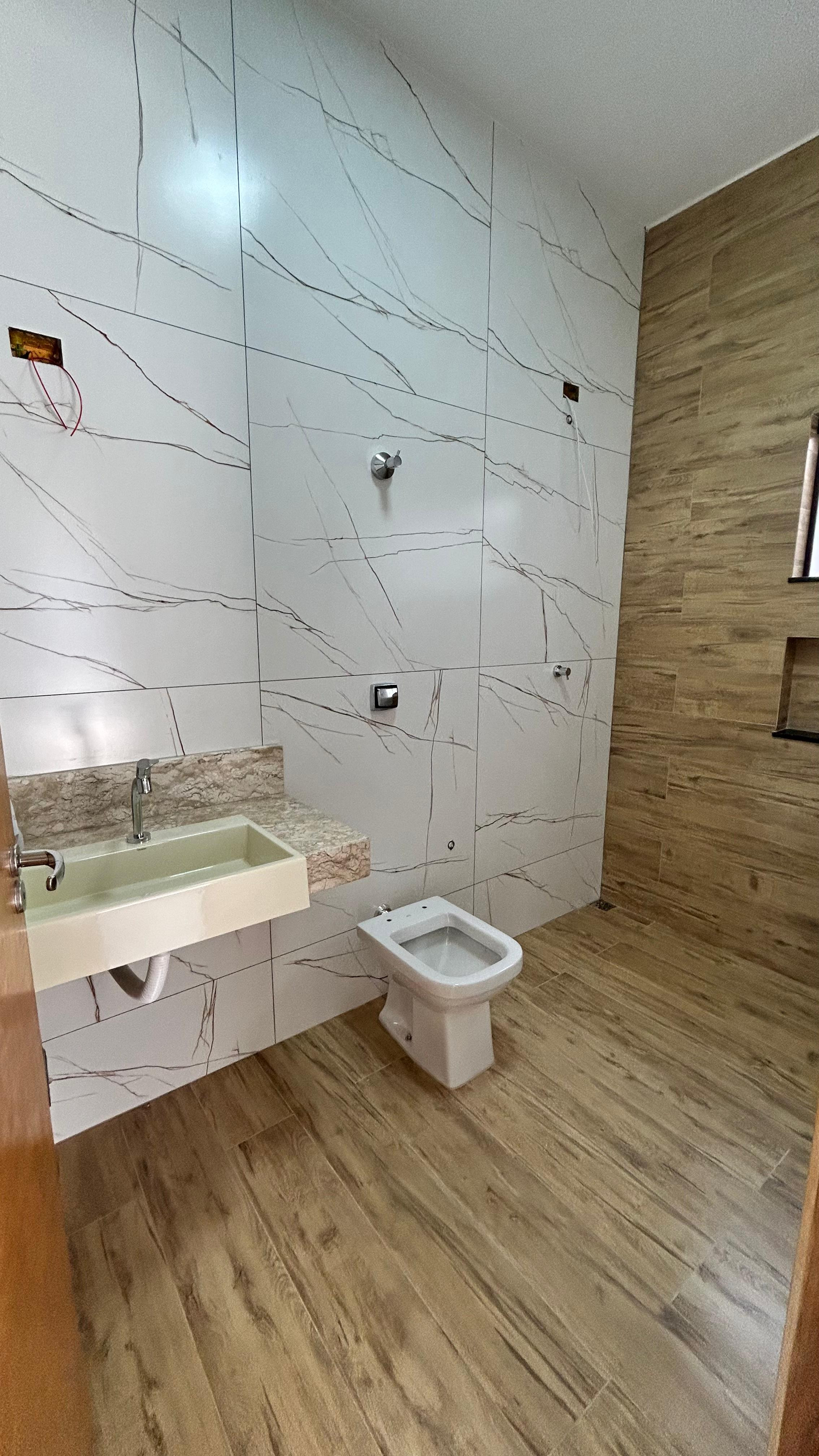 Imagens do imóveis CASA NOVO HORIZONTE