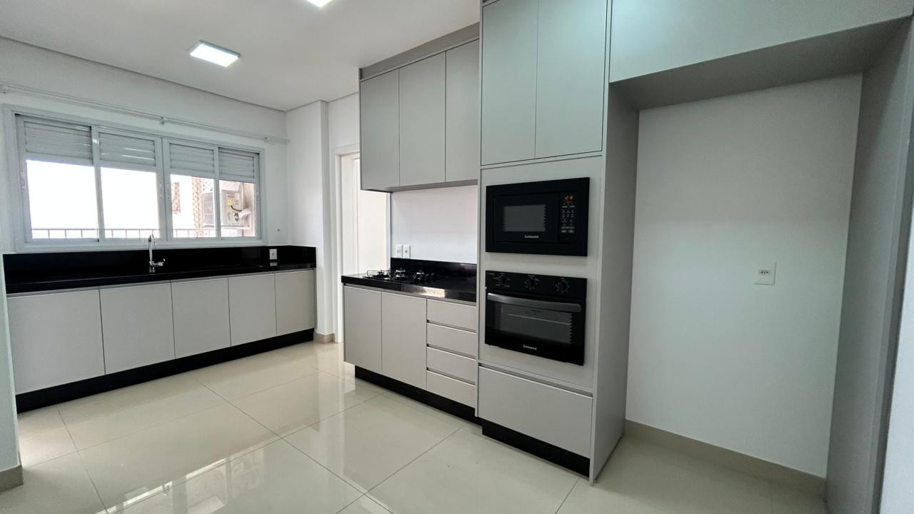 Imagens do imóveis APARTAMENTO LOCAÇÃO  CASA VERSAGE