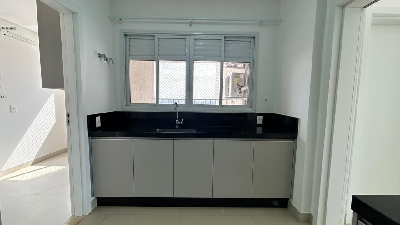 Imagens do imóveis APARTAMENTO LOCAÇÃO  CASA VERSAGE