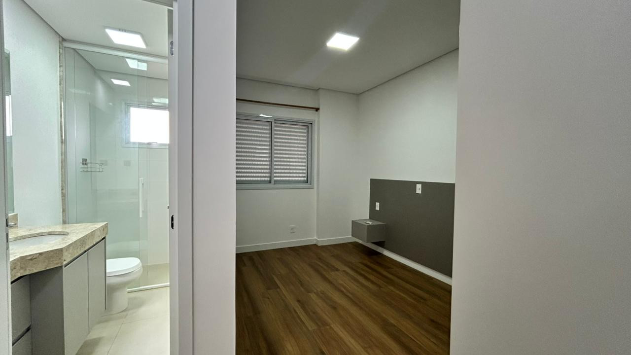 Imagens do imóveis APARTAMENTO LOCAÇÃO  CASA VERSAGE