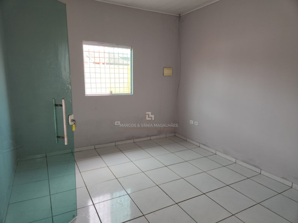 Imagens do imóveis Casa com 3/4 sendo um suite, garagem, sala, cozinha, área de serviço