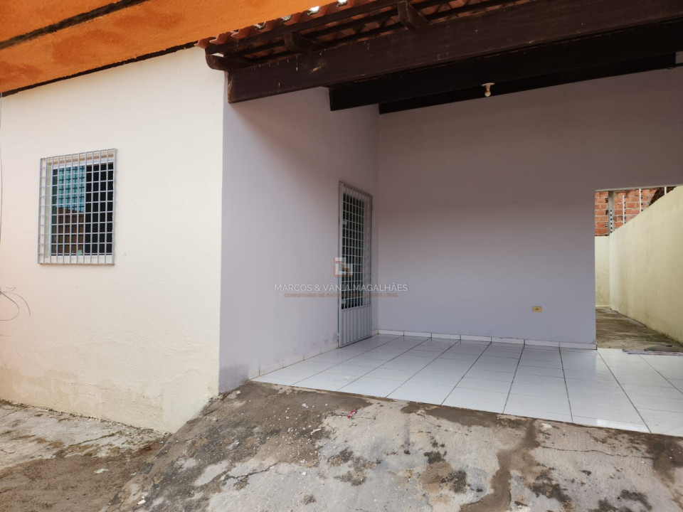 Imagens do imóveis Casa com 3/4 sendo um suite, garagem, sala, cozinha, área de serviço