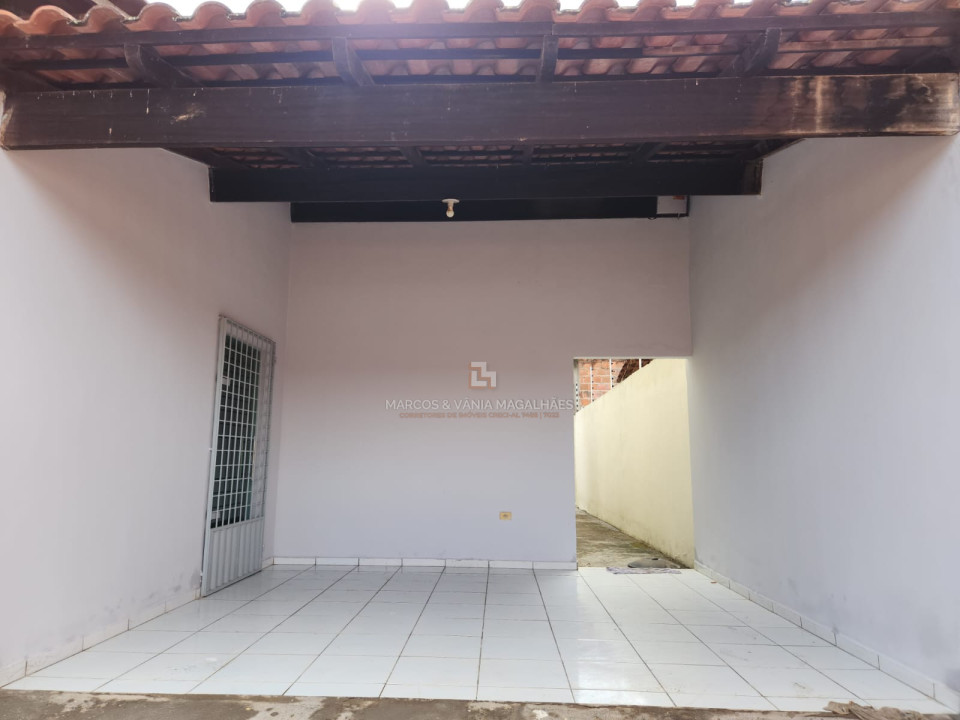 Imagens do imóveis Casa com 3/4 sendo um suite, garagem, sala, cozinha, área de serviço