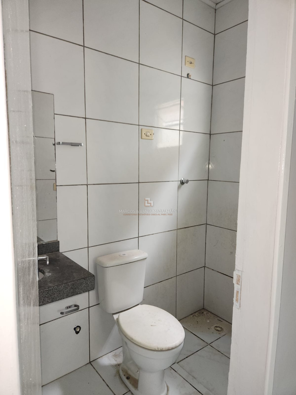 Imagens do imóveis Casa com 3/4 sendo um suite, garagem, sala, cozinha, área de serviço