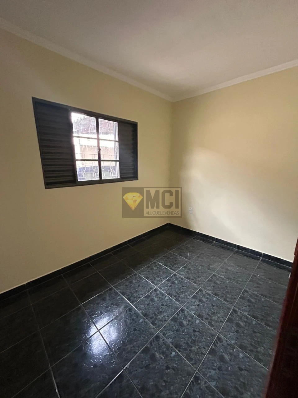 Imagens do imóveis CASA TERREA NO BAIRRO SAO PEDRO