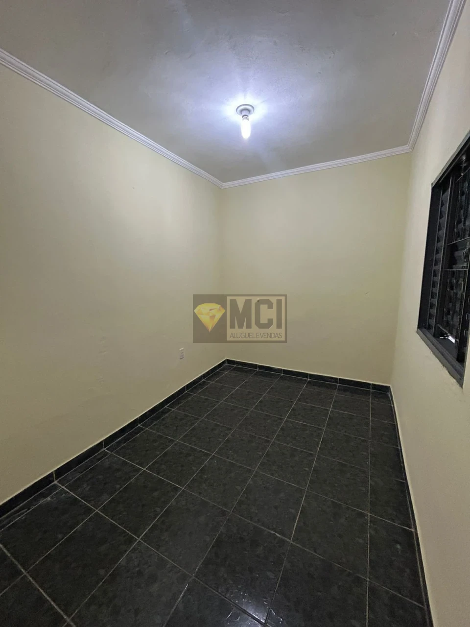 Imagens do imóveis CASA TERREA NO BAIRRO SAO PEDRO