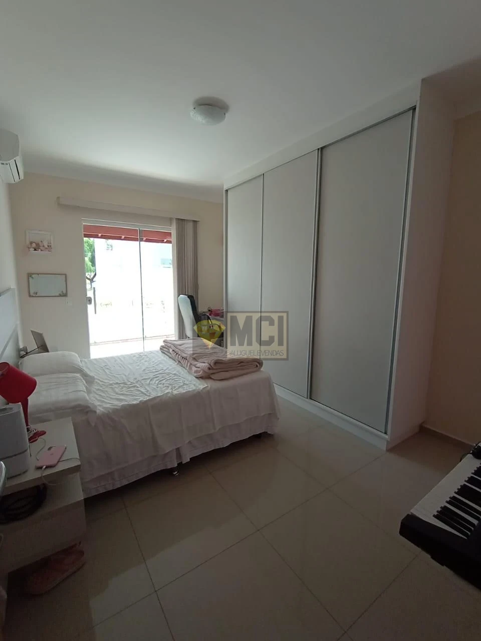 Imagens do imóveis CASA REAL PARK LOCAÇÃO E VENDA