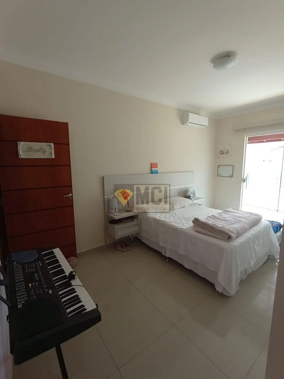 Imagens do imóveis CASA REAL PARK LOCAÇÃO E VENDA