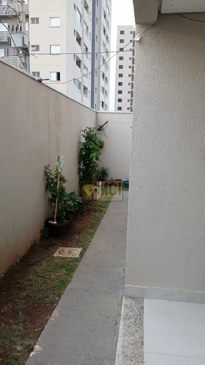 Imagens do imóveis PARQUE DAS HORTENCIAS