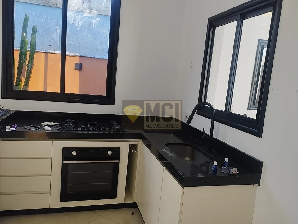 Imagens do imóveis CASA MONTERREY - MONTE MOR