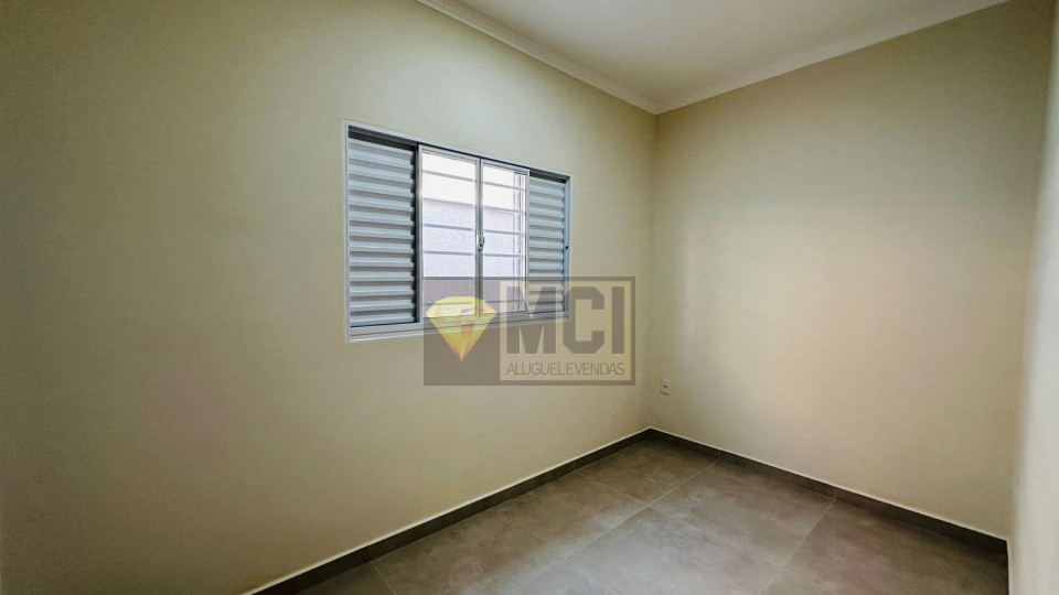 Imagens do imóveis CASA COM 2 DORMITORIOS COM SUITE