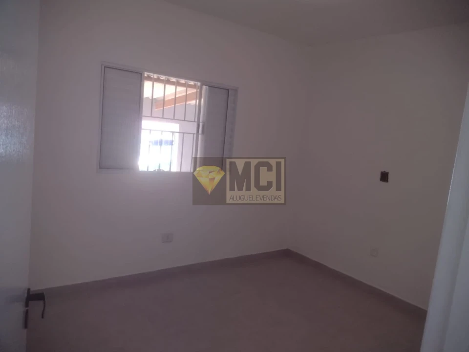 Imagens do imóveis CASA PARA LOCAÇÂO 1 DORMITORIO JD EVEREST