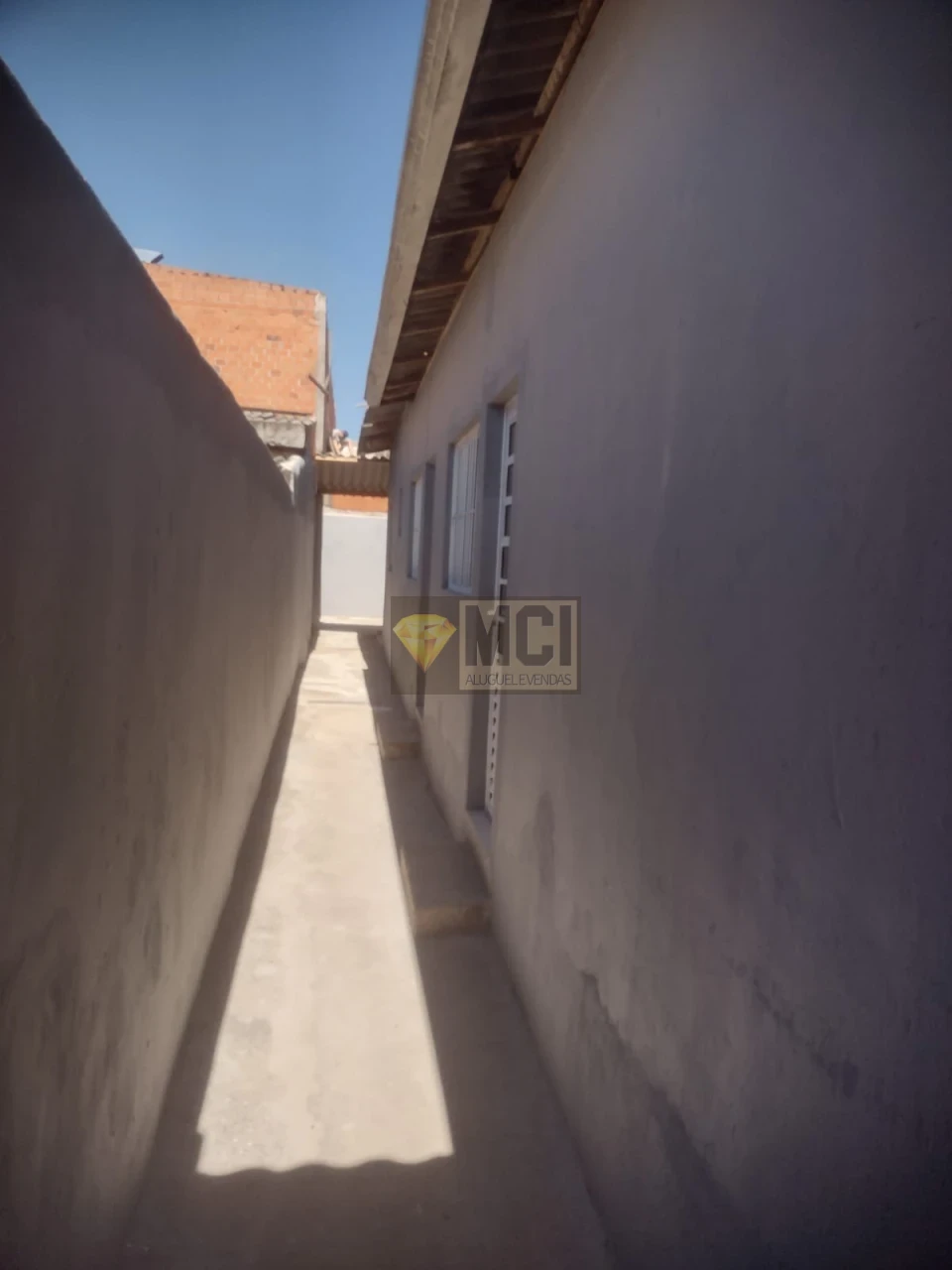 Imagens do imóveis CASA PARA LOCAÇÂO 1 DORMITORIO JD EVEREST