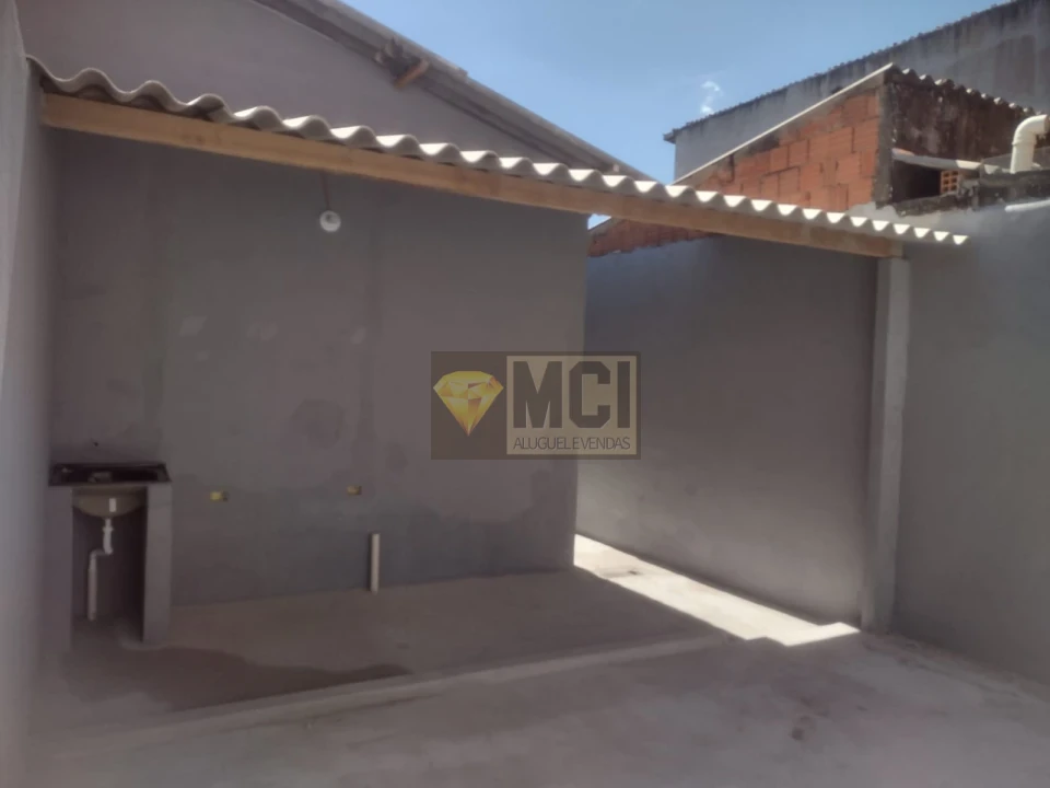 Imagens do imóveis CASA PARA LOCAÇÂO 1 DORMITORIO JD EVEREST
