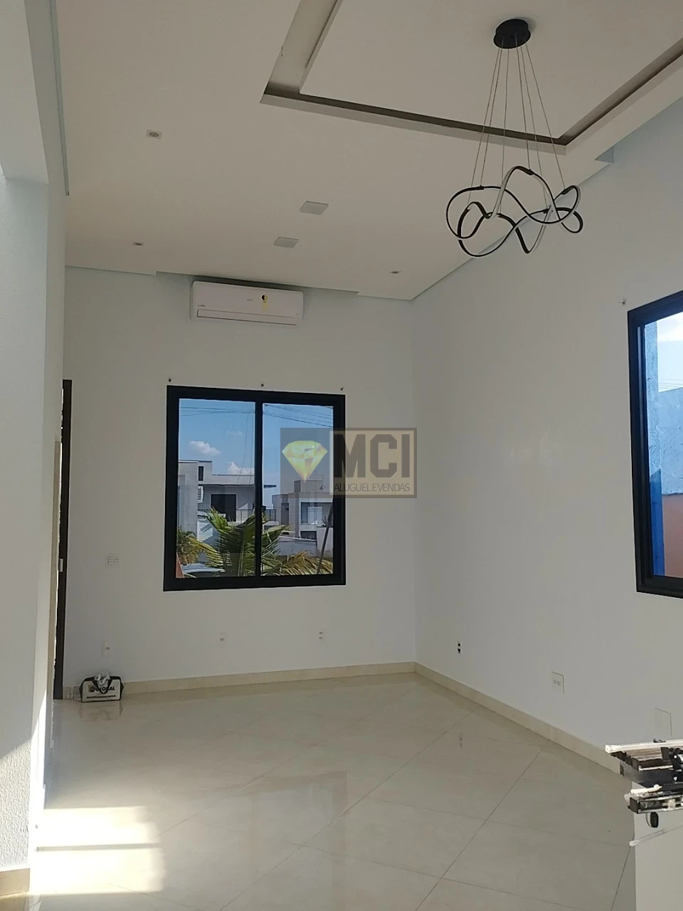 Imagens do imóveis CASA MONTERREY - MONTE MOR