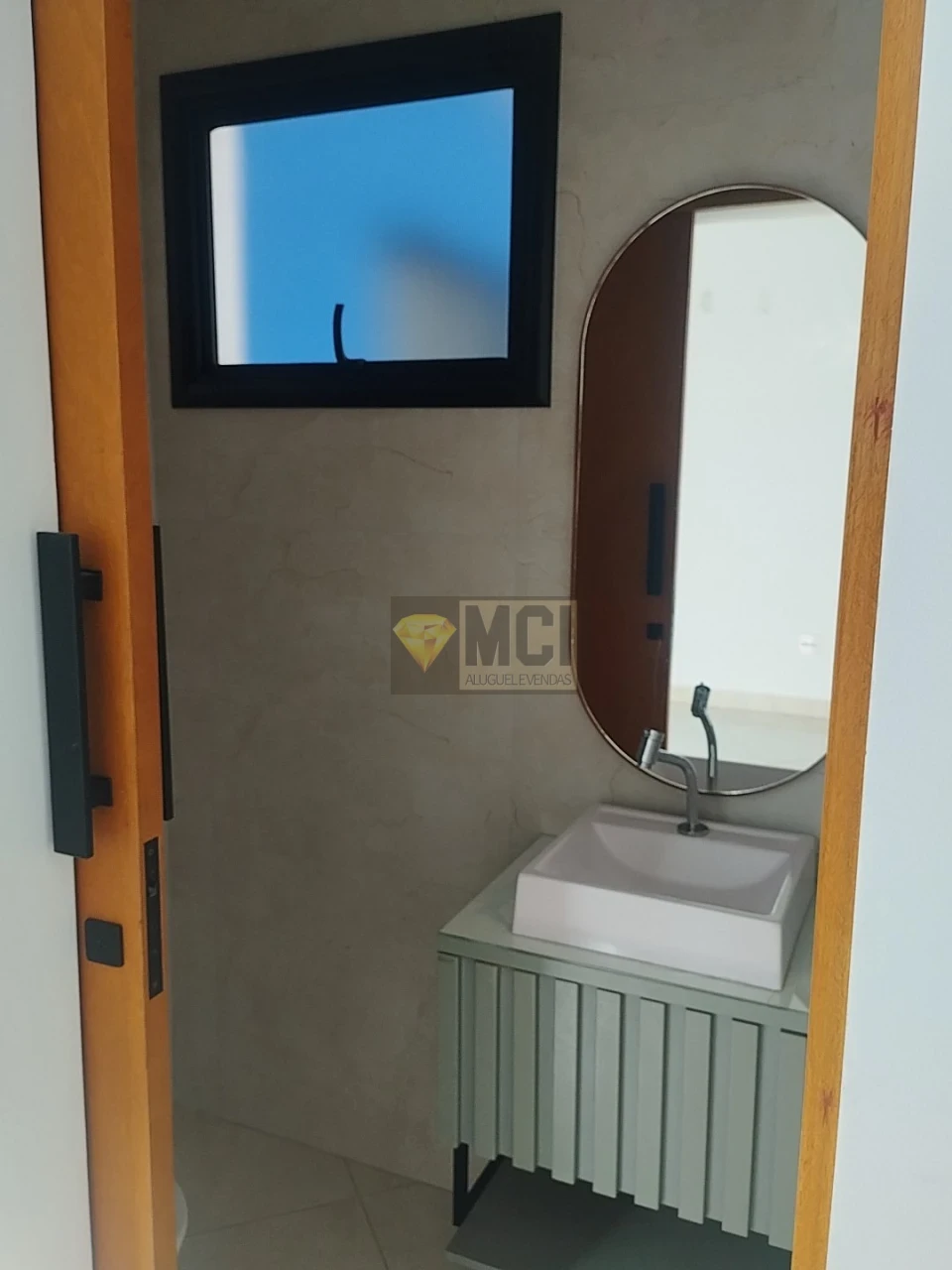 Imagens do imóveis CASA MONTERREY - MONTE MOR