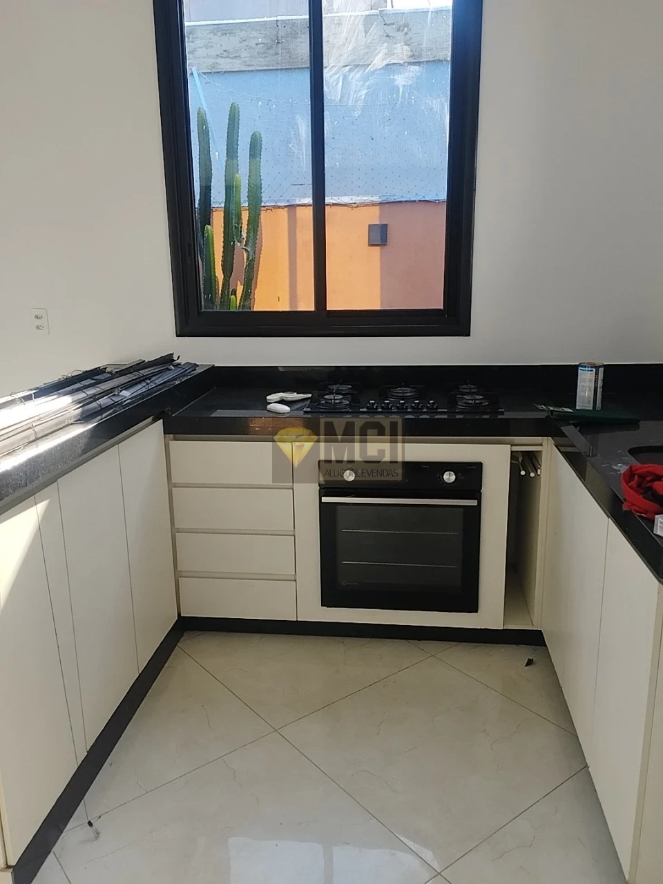 Imagens do imóveis CASA MONTERREY - MONTE MOR