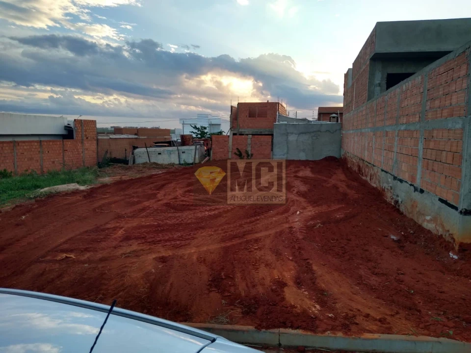 Imagens do imóveis Terreno Nova Odessa Jd dos Lagos